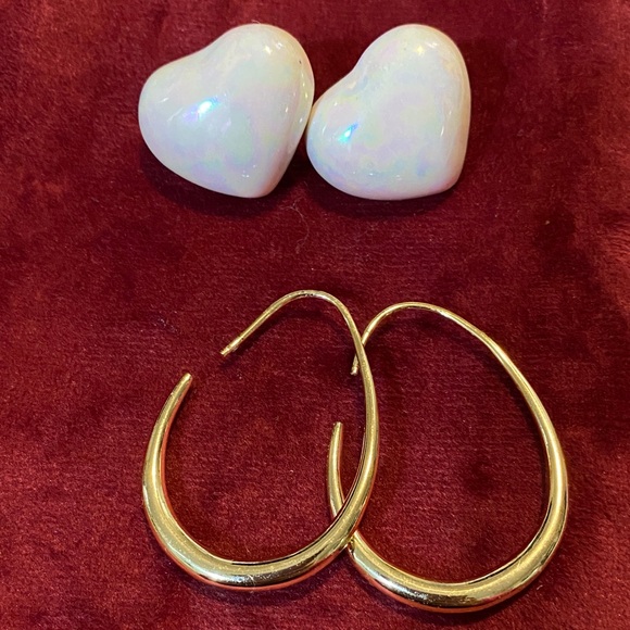 Brandless Jewelry - Elegant Gold plated Hoop and White Mother of pearl large Heart Earrings Set
